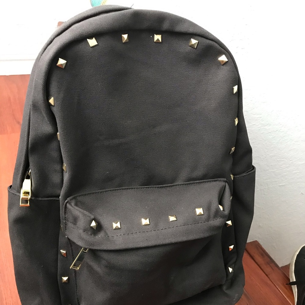 Pottery Barn Teen Emily & Meritt Black Studs